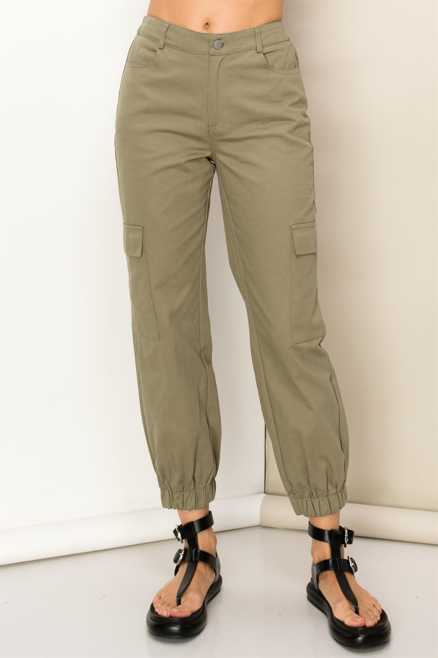 Green cargo jogger pants with pockets